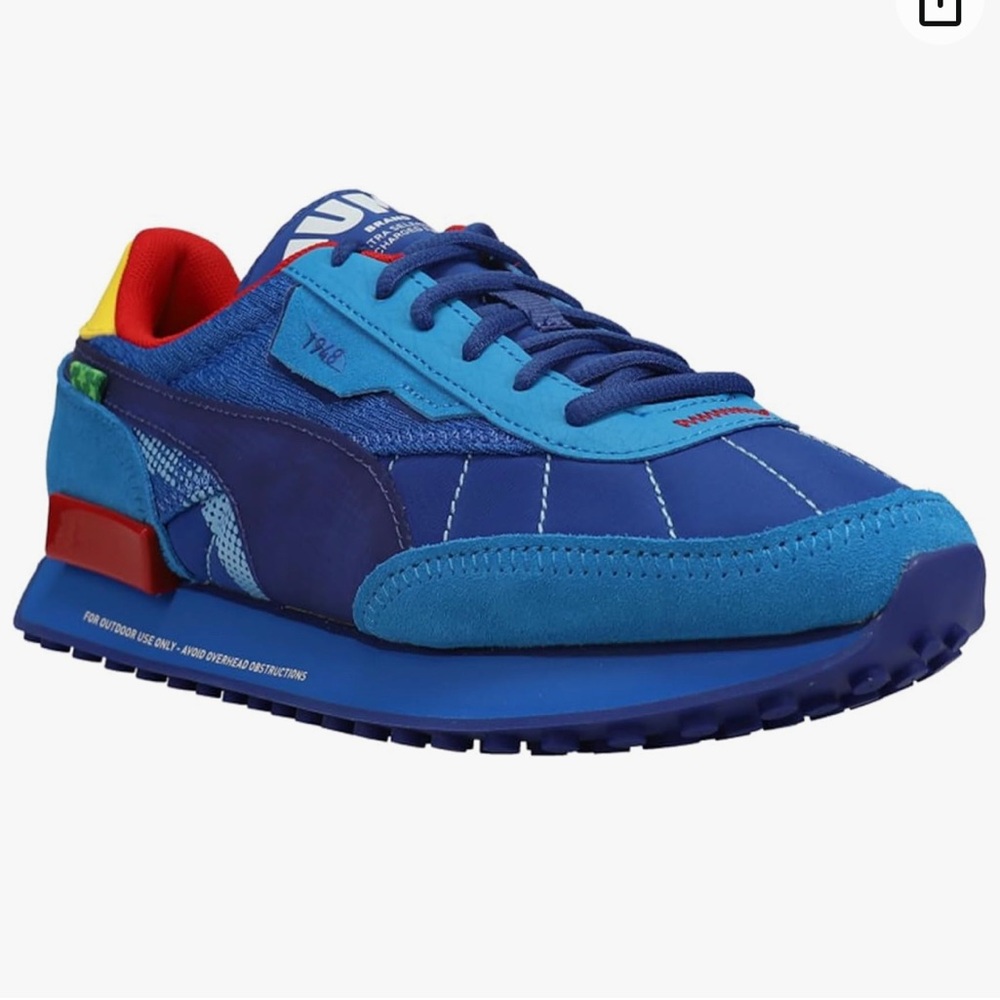 Puma kids sneakers size 4